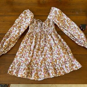 Adorable princess Polly dress so cute and such a good fit
